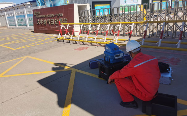 華北油氣分公司采氣一廠輸氣隊(duì)非甲烷總烴濃度現(xiàn)場(chǎng)測(cè)試 華北油氣分公司采氣一廠輸氣隊(duì)非甲烷總烴濃度現(xiàn)場(chǎng)測(cè)試