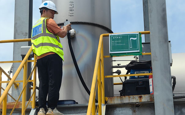 武漢某企業(yè)非甲烷總烴現場測試 武漢某企業(yè)非甲烷總烴現場測試